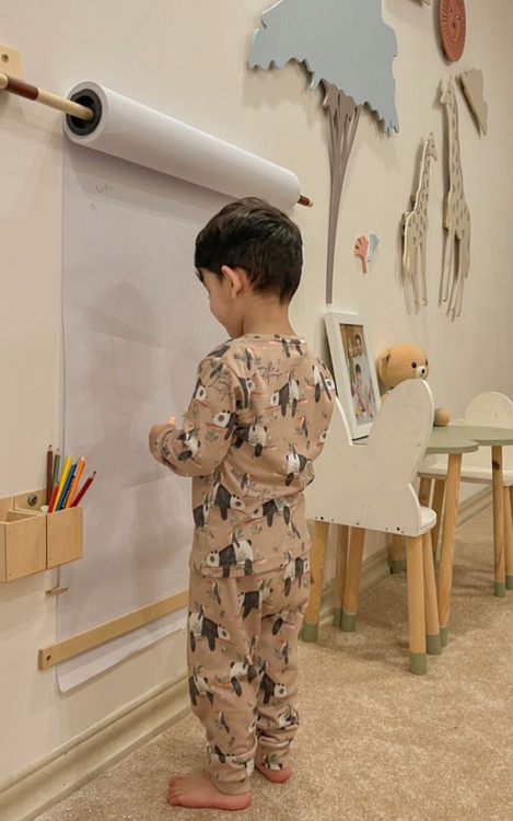 استند مینیمال نقاشی دیواری کودک چوبی پوتوس