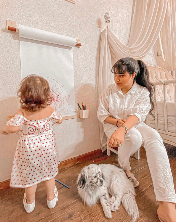 استند مینیمال نقاشی دیواری کودک چوبی پوتوس