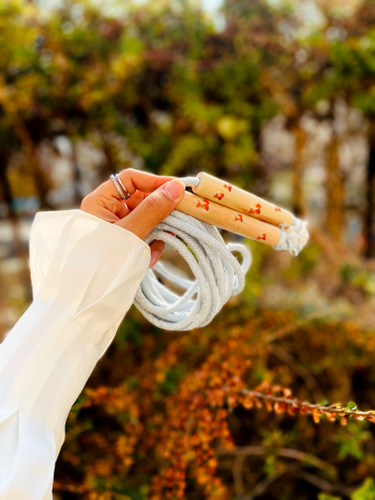 خرید اسباببازی چوبی طناب بازی با دسته های چوبی و بند قابل تنظیم پوتوس