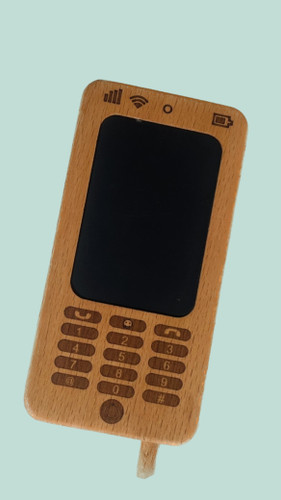 خرید اسباببازی چوبی مدل تلفن همراه