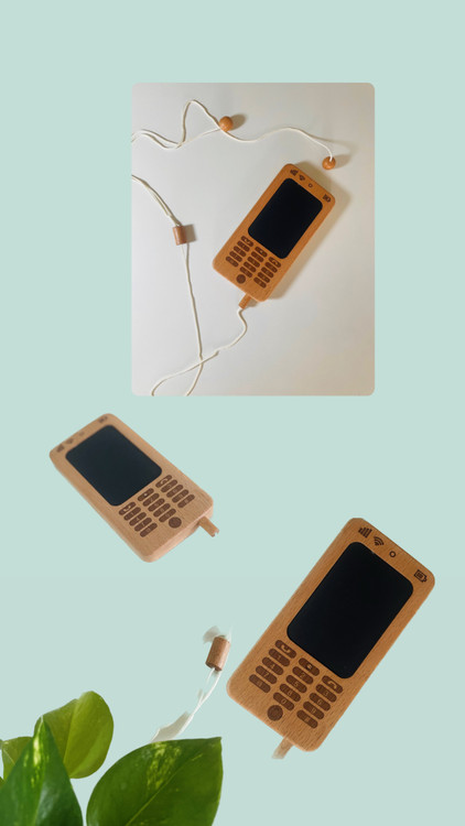 خرید اسباببازی چوبی مدل تلفن همراه