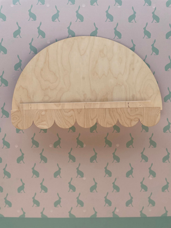 شلف دیواری طرح لبه کنگره پشت بلند(یک طرف کنگره)