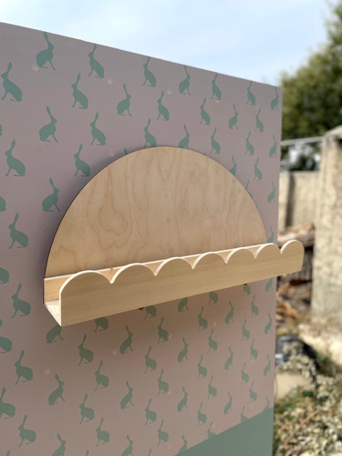 شلف دیواری طرح لبه کنگره روس