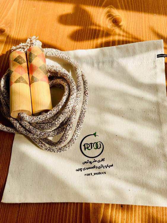 خرید اسباببازی چوبی طناب بازی با دسته های چوبی و بند قابل تنظیم پوتوس